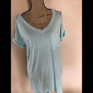 Short sleeve one pocket T